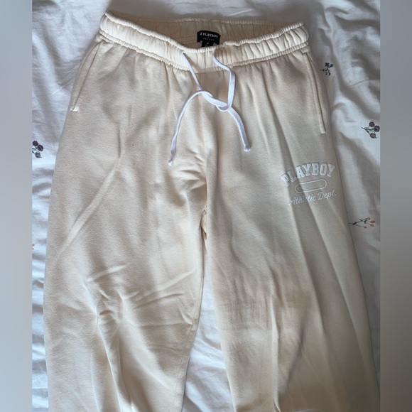 NEW Pacsun Beige Cream Playboy M Sweatpants - Picture 2 of 9